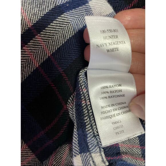 Rails Navy Tartan Plaid Button Down Shirt Size S - Picture 8 of 9